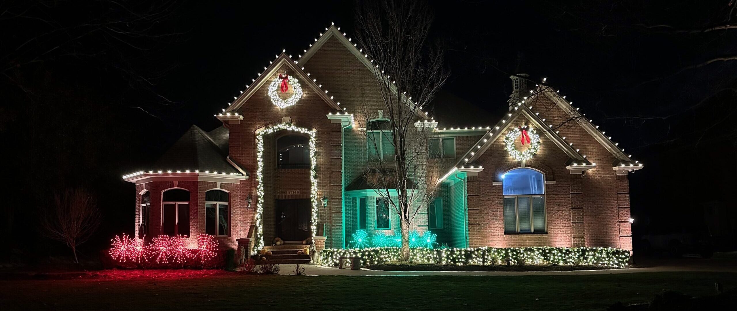 Commercial Lighting Examples – 9 Custom Holiday Lights in Washington Township, MI